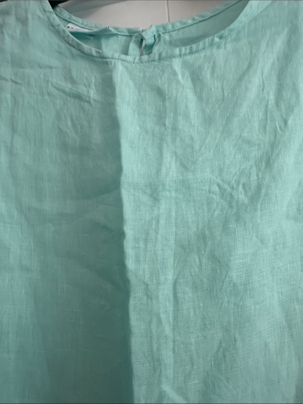 Sleeveless Mint Green Linen Blend Top - Picture 4 of 4